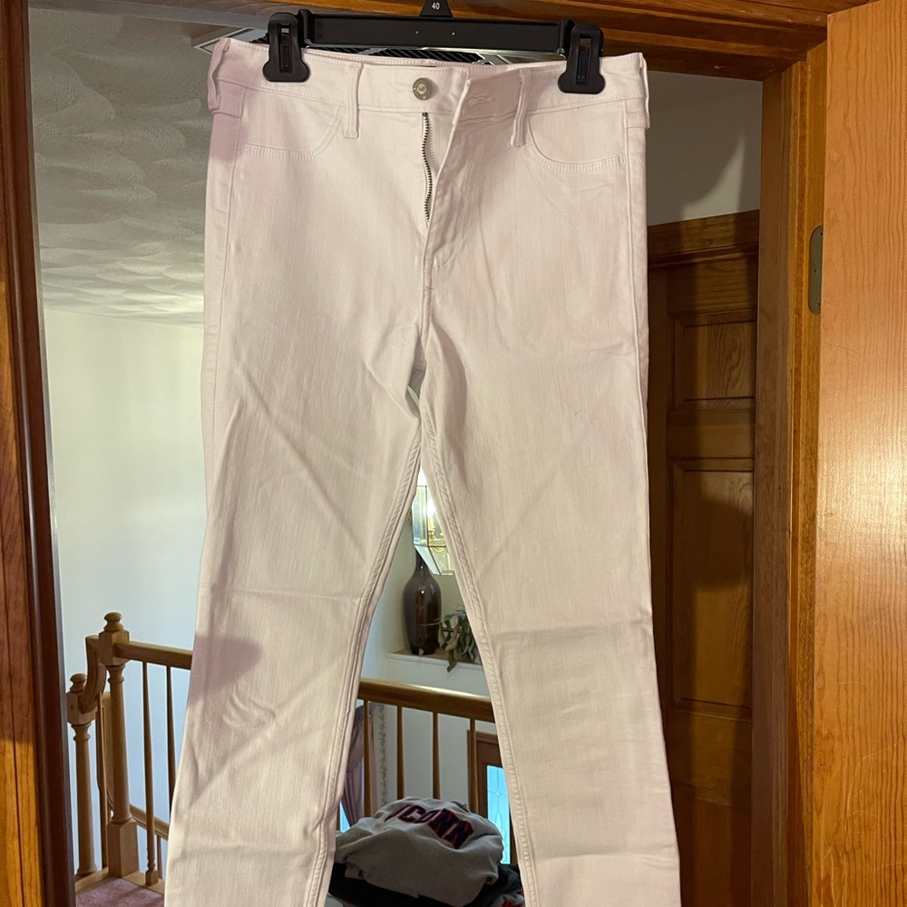 NWOT Hollister white skinny jeans